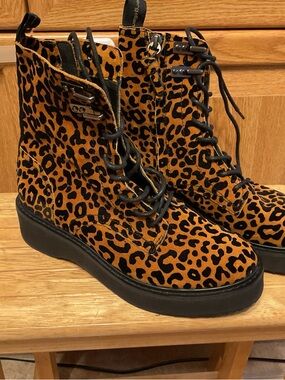 Leopard Print Lace-Up Women's Ankle Boots - Brown/Black